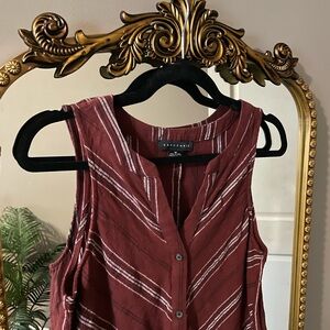 Sanctuary Burgundy sleeveless button down, tie front size M